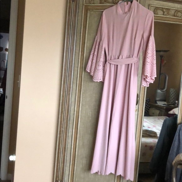 Dress - Picture 2 of 5